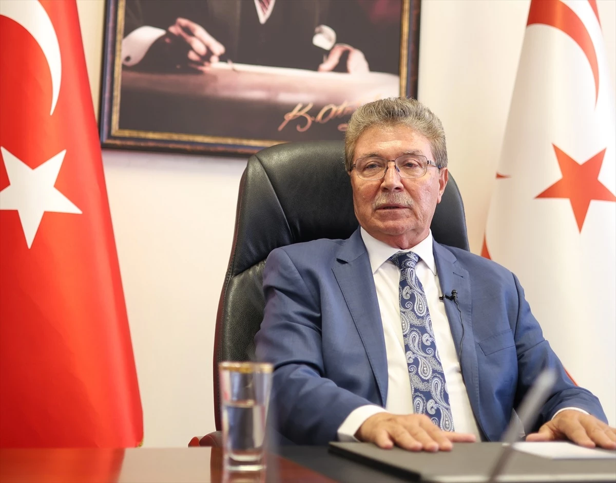 KKTC Başbakanı Üstel: Kıbrıs Türk halkı özgürlük için büyük mücadele verdi