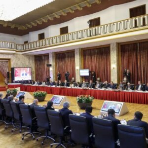 akp cephesinde komisyon panigi secmen tepkisi buyuyor 2LGl6whO