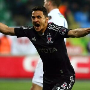 bir zamanlar super ligi salliyordu mustafa pektemekin yeni takimi sasirtti yuSOb4K4