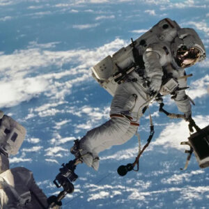 her gun kullandigimiz miknatislar uzayda oksijen uretmemize yardimci olacak f7T3aemv