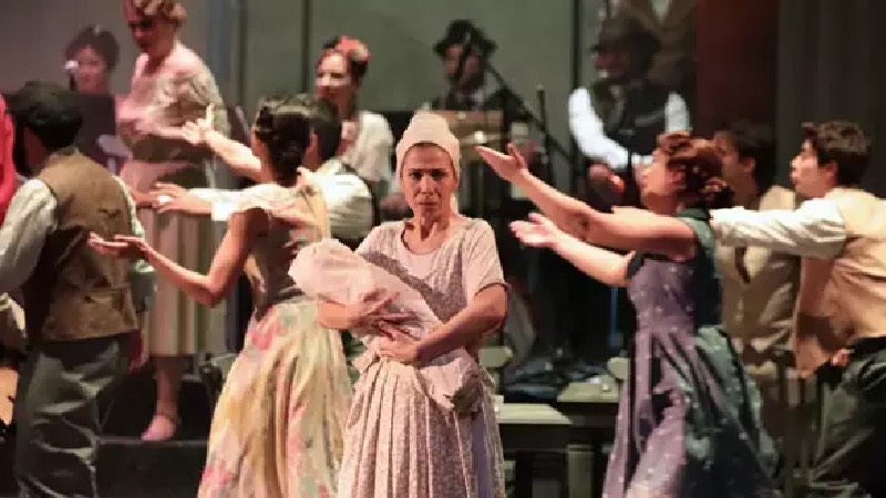 istanbul ve izmir devlet tiyatrolari eylulde ankarada sahne alacak KrqbY5Mj