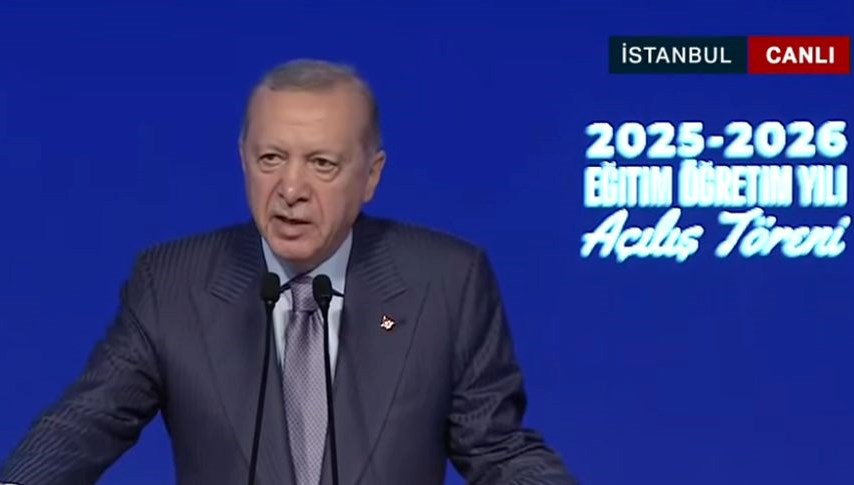 cumhurbaskani erdogan izmirdeki saldirganin baglantilari arastiriliyor EqAwb4Bs