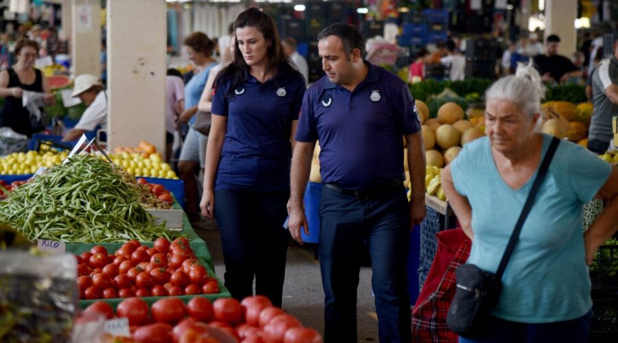 pazar tezgahinda irili ufakli aldatmacaya 3 bin 541 lira ceza sA8bSRlG