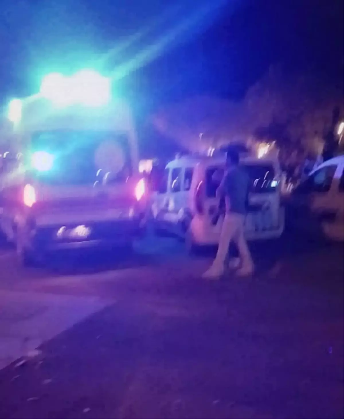 silivride kafe tartismasi 2 yarali 5 gozalti mXKLCR9J