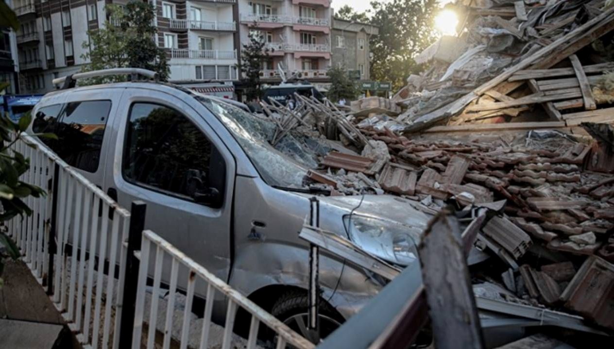 sindirgi depremi artci sarsintilarin sayisi 8 bini gecti GFYKDTMf