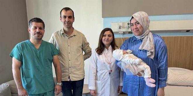 bebege kikirdak dokusundan iman tahtasi yapildi I1KCj8qk.jpg