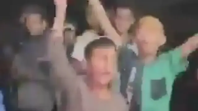 hamasin aciklamasinin ardindan gazzeliler sokaklarda sevinc gosterisinde bulundu B7OjAJCv