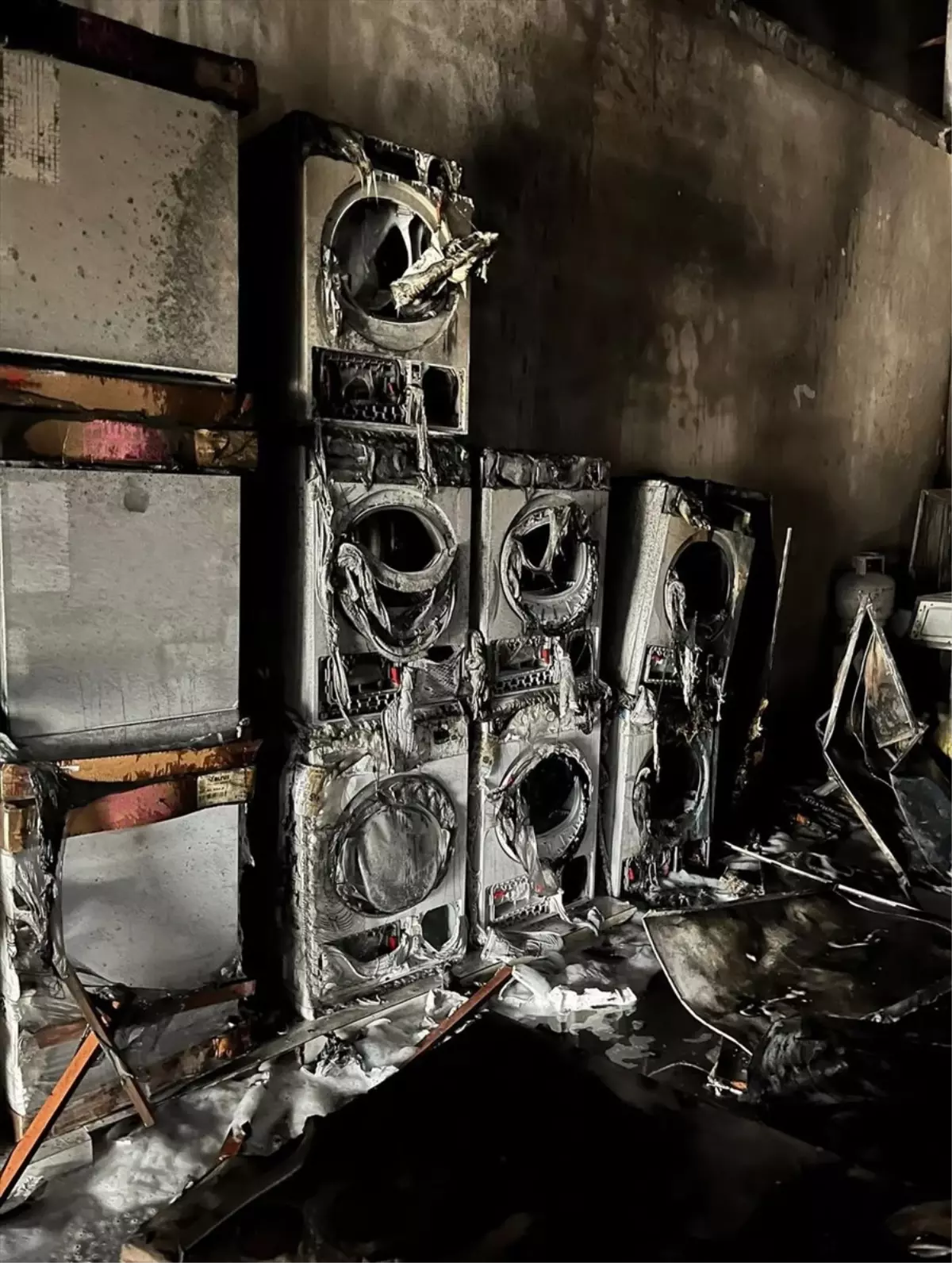 hatayda beyaz esya deposunda yangin 7s1BbQ2R