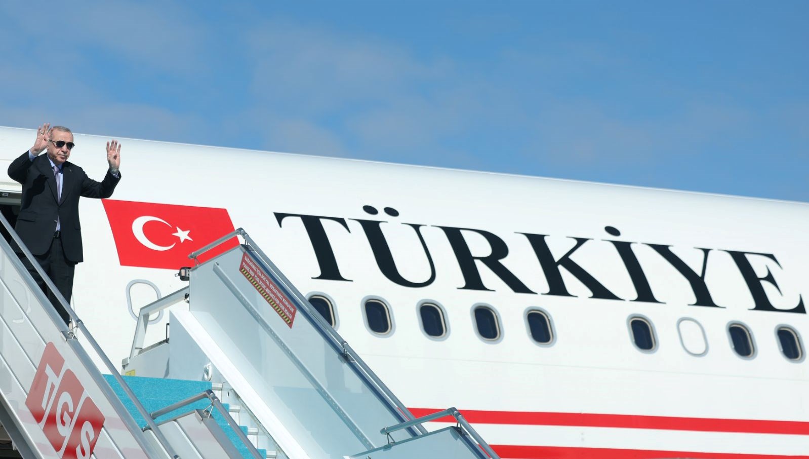 misirda gazze zirvesi cumhurbaskani erdoganin ucagi pisti pas gecti sonra indi yxIYb1DT.jpg