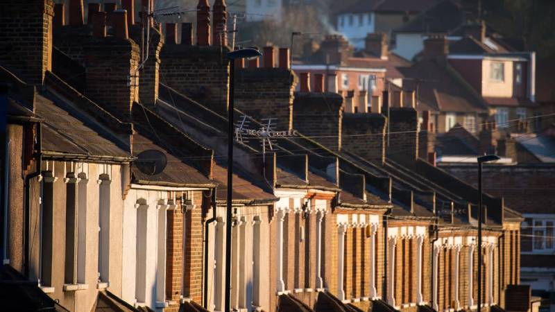 airbnb londrada siddet ve istismar magduru kadinlar icin ucretsiz konaklama saglayacak ESPUR9gz.jpg