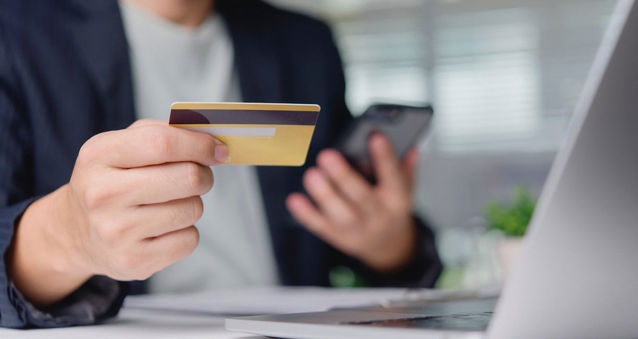 Kredi kartı sahiplerine acil uyarı: e-Devlet’e başvuran ödediği parayı geri alıyor