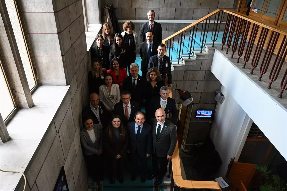 Parti Milletvekillerinden Gazetecilere Ziyaret