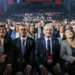mutlak-butlan-gundemi-golgesinde-chpnin-kurultay-davasi-1-temmuza-ertelendi-8bW6WgRC