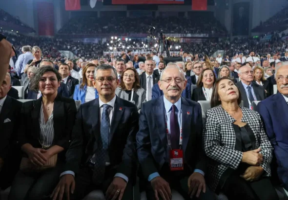 mutlak-butlan-gundemi-golgesinde-chpnin-kurultay-davasi-1-temmuza-ertelendi-8bW6WgRC