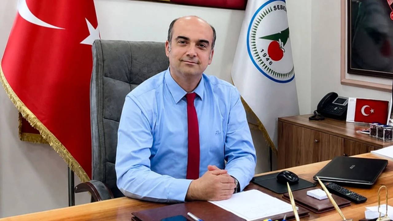 Seben belediye baskani meclis uyeleriyle birlikte chpden istifa etti GBDALsKK